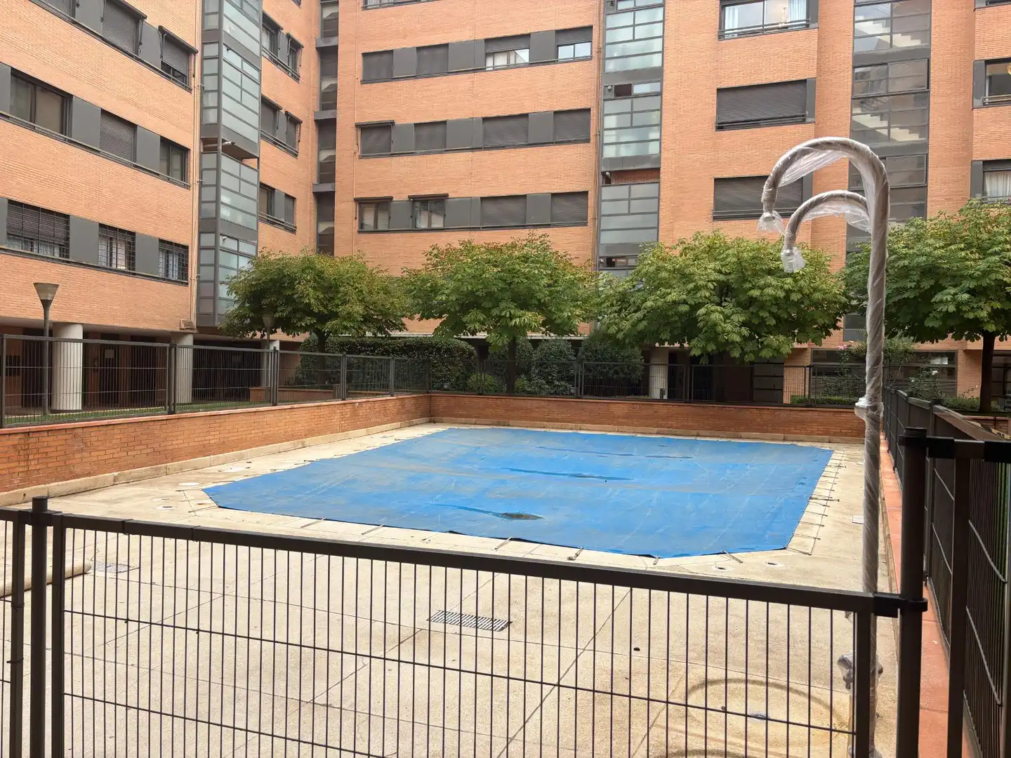 Schwimmbecken von Wohnung zur Miete in Hortaleza