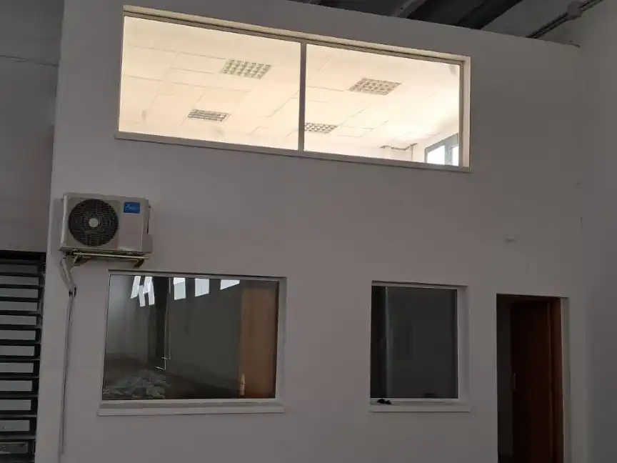 Commercial properties for rent in Barbastro  with Air Conditioner and Heating