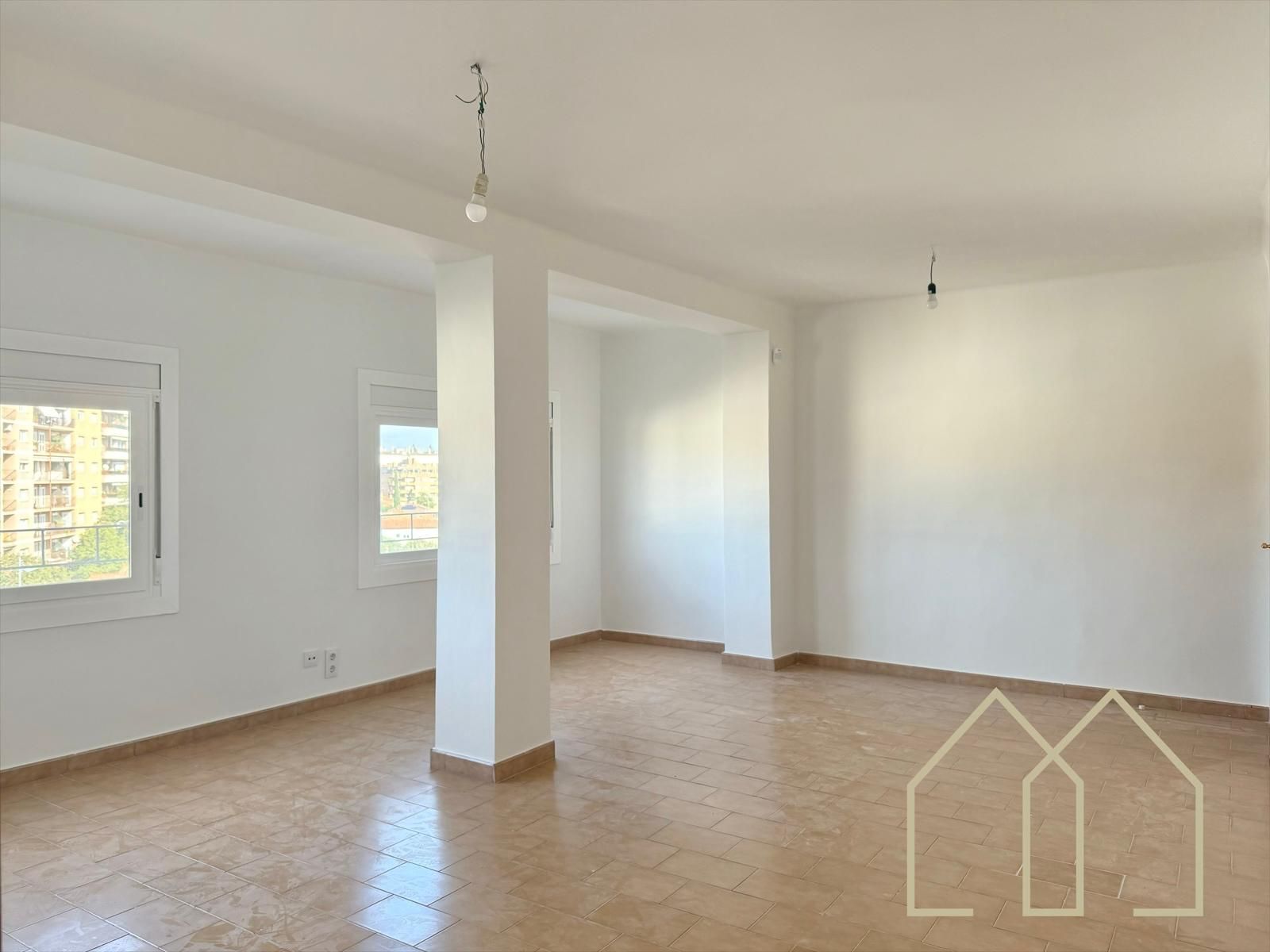 Living room of Flat for sale in Girona Capital  with Terrace