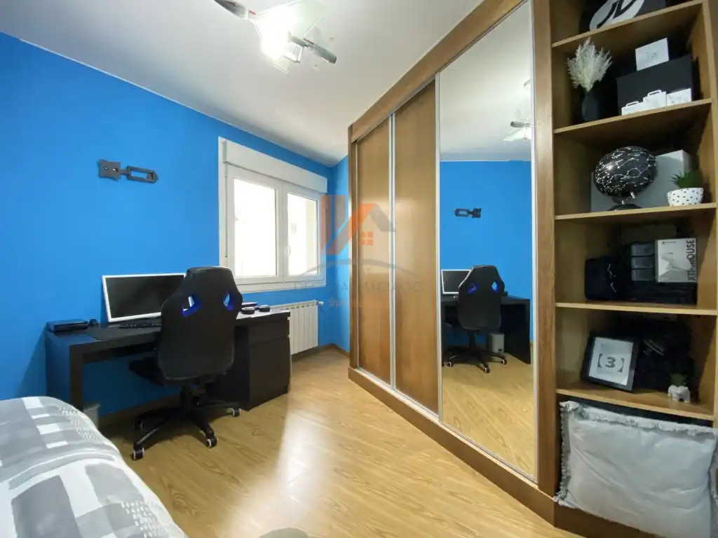 Flat for sale in O Milladoiro