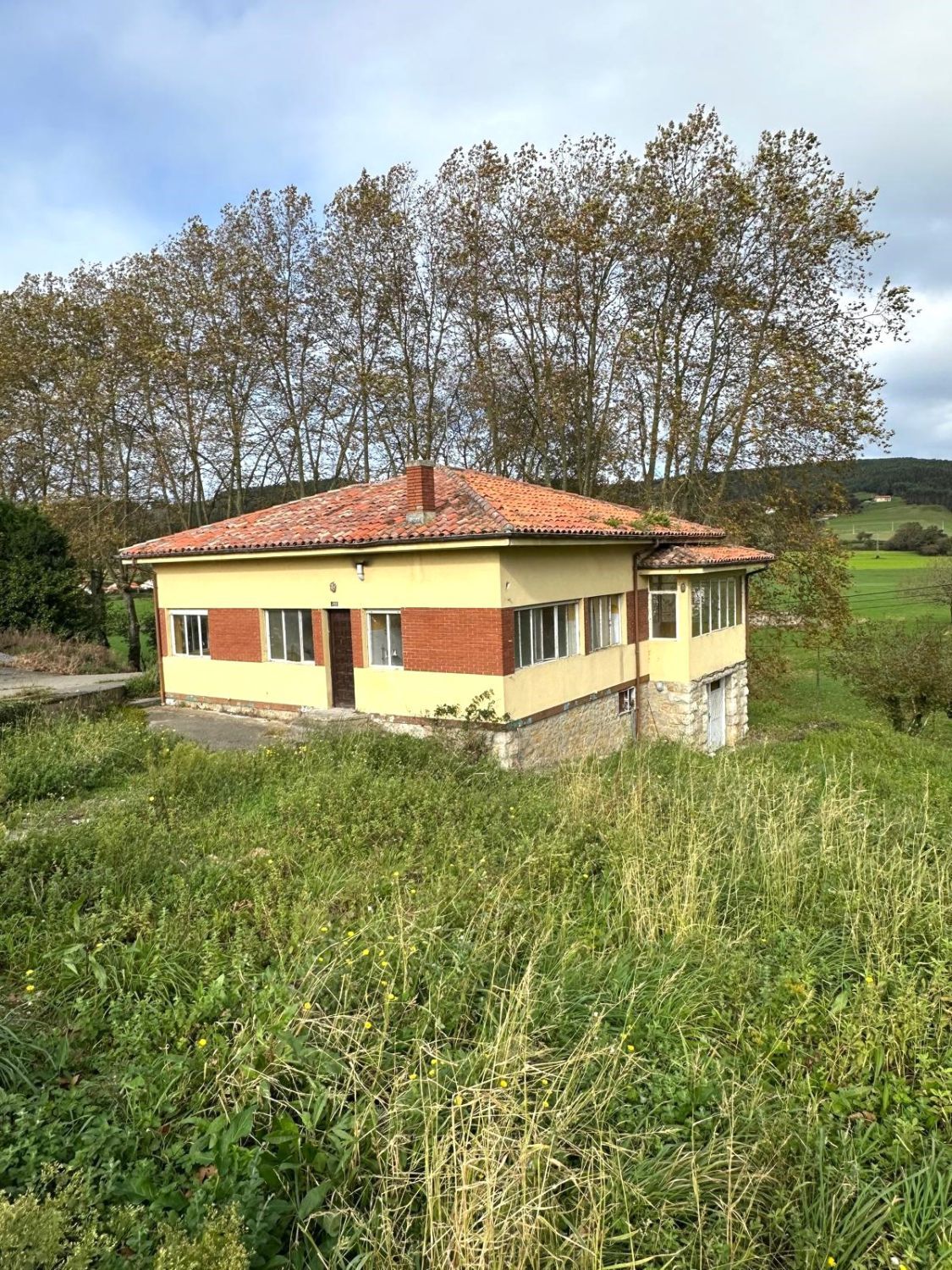 Vista exterior de Casa o xalet en venda en Bareyo amb Jardí privat i Traster