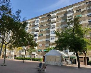 Exterior view of Flat for sale in Badia del Vallès