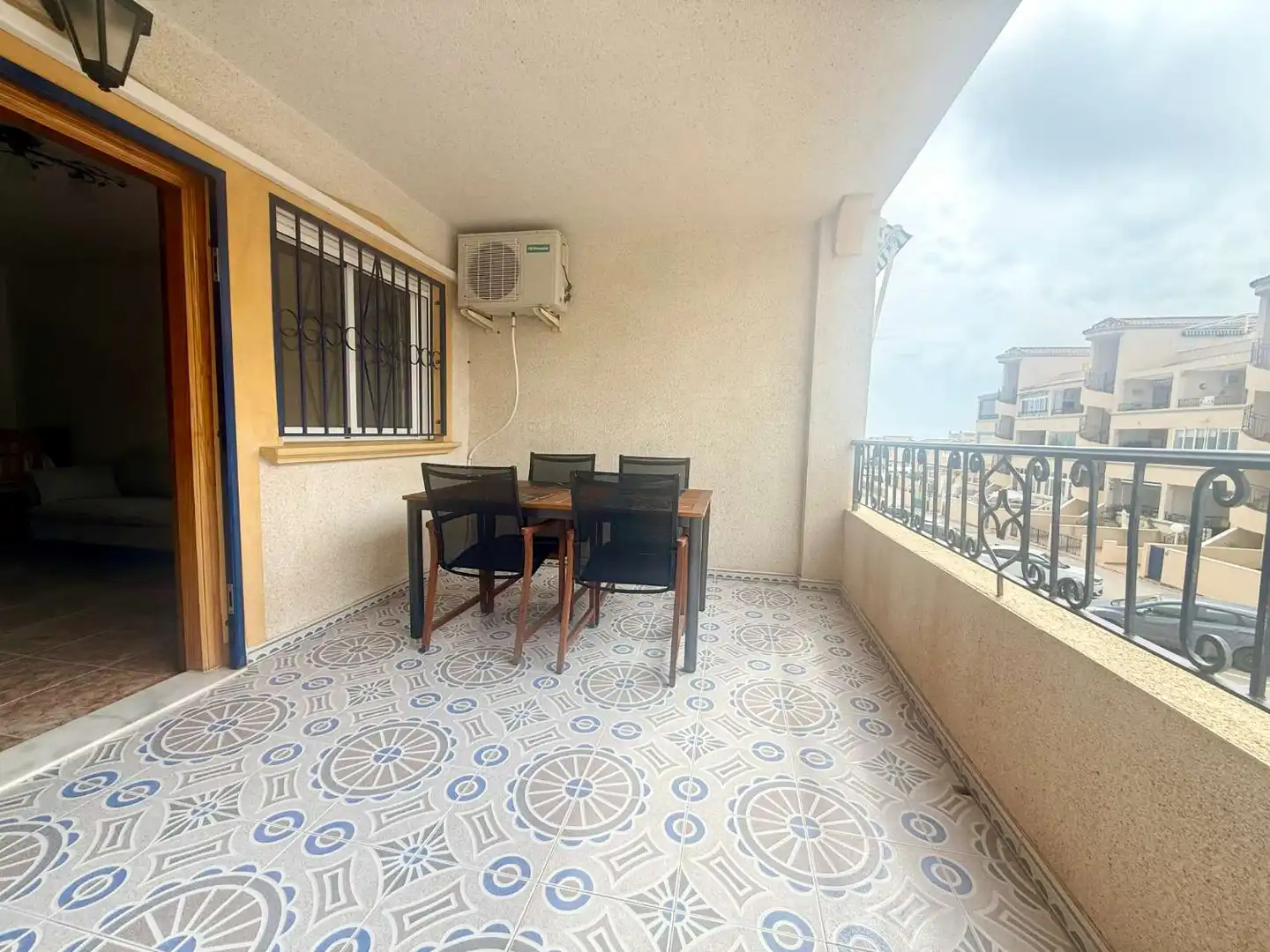 Apartment mit Pool zum Verkauf in N/A
