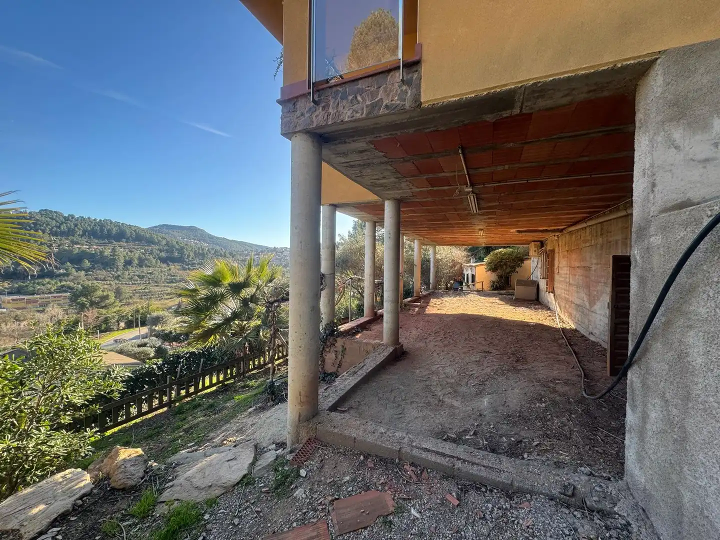 Vista exterior de Casa o chalet en venta en Corbera de Llobregat con Calefacción, Jardín privado y Terraza
