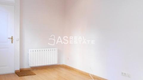 Photo 4 of Flat for sale in Calle Sierra de Cazalla, Numancia,  Madrid Capital