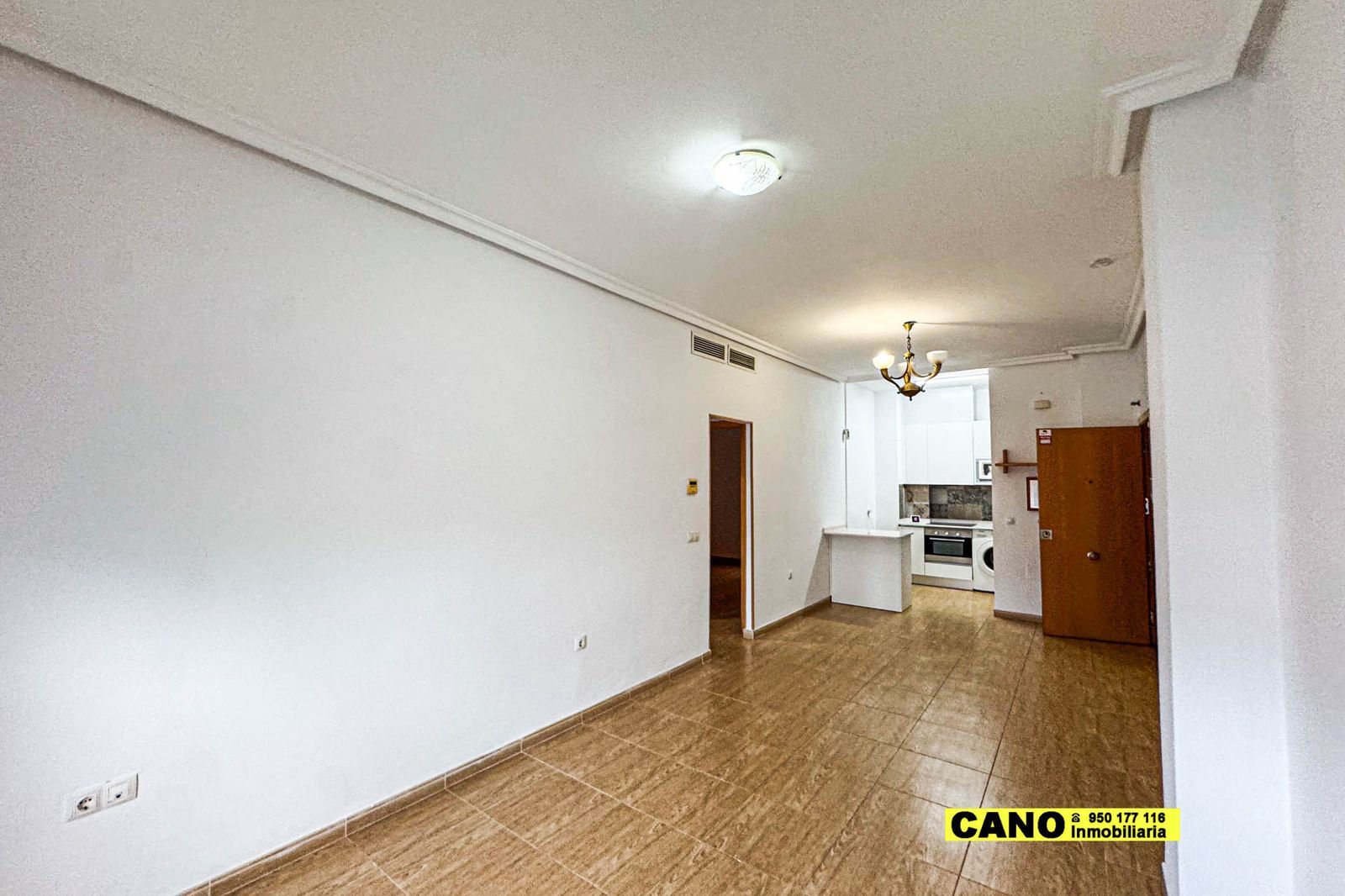 Living room of Flat for sale in Roquetas de Mar