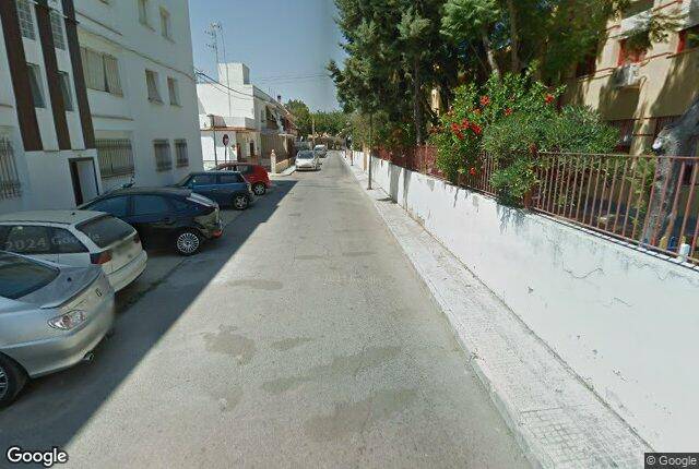 Piso en Venta en CL ANTONIO MACHADO en Centro