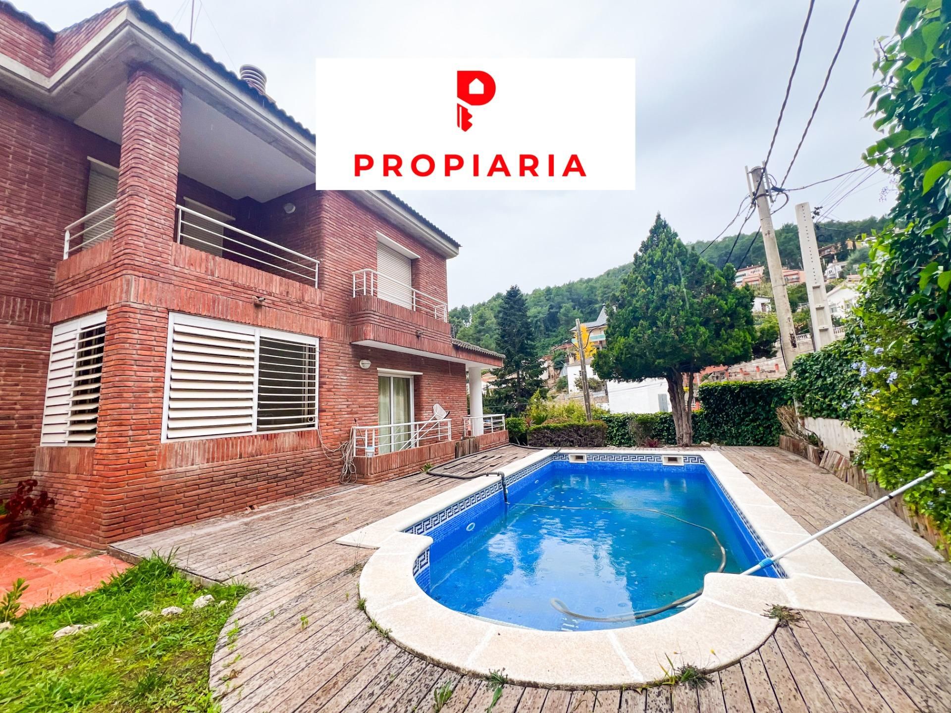 Exterior view of House or chalet for sale in Vallirana  with Heating, Private garden and Terrace