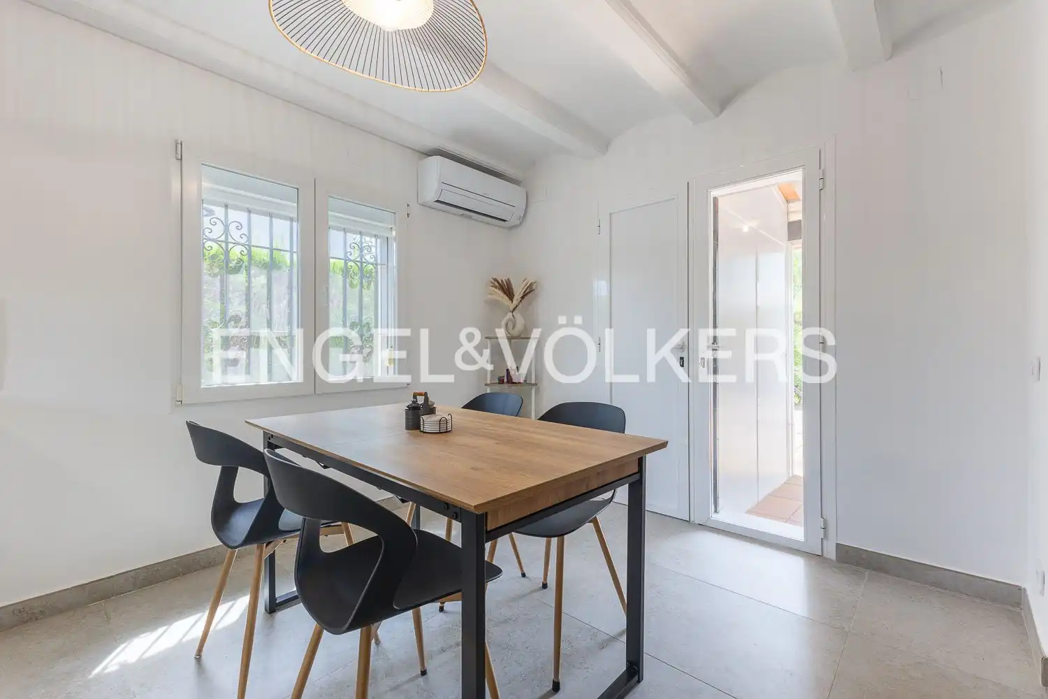 Comedor de Casa o chalet en venta en Dénia con Aire acondicionado, Calefacción y Terraza