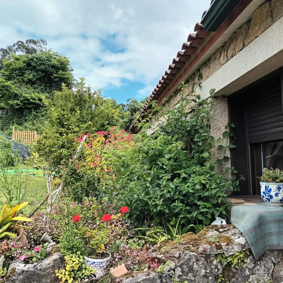 Chalet con jardín en venta en Combarro, imagen 12