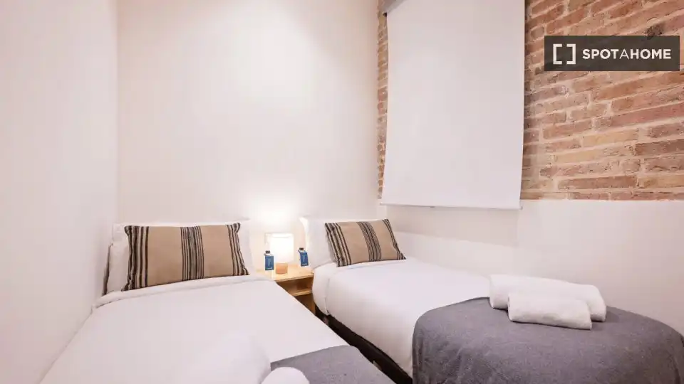 Flat with terrace to rent in Eixample, imagen 8