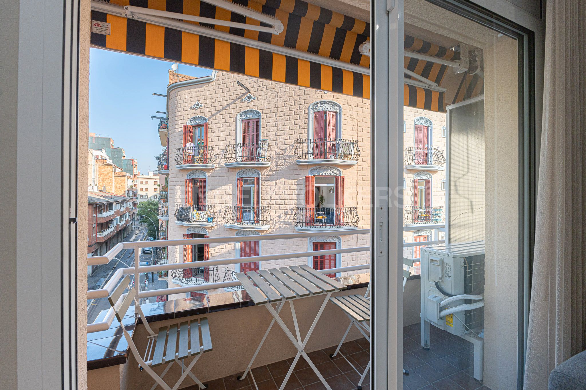 Balcony of Apartment to rent in  Barcelona Capital  with Air Conditioner, Heating and Parquet flooring