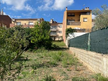 Residential land for sale in Carrer Font del Capella 14