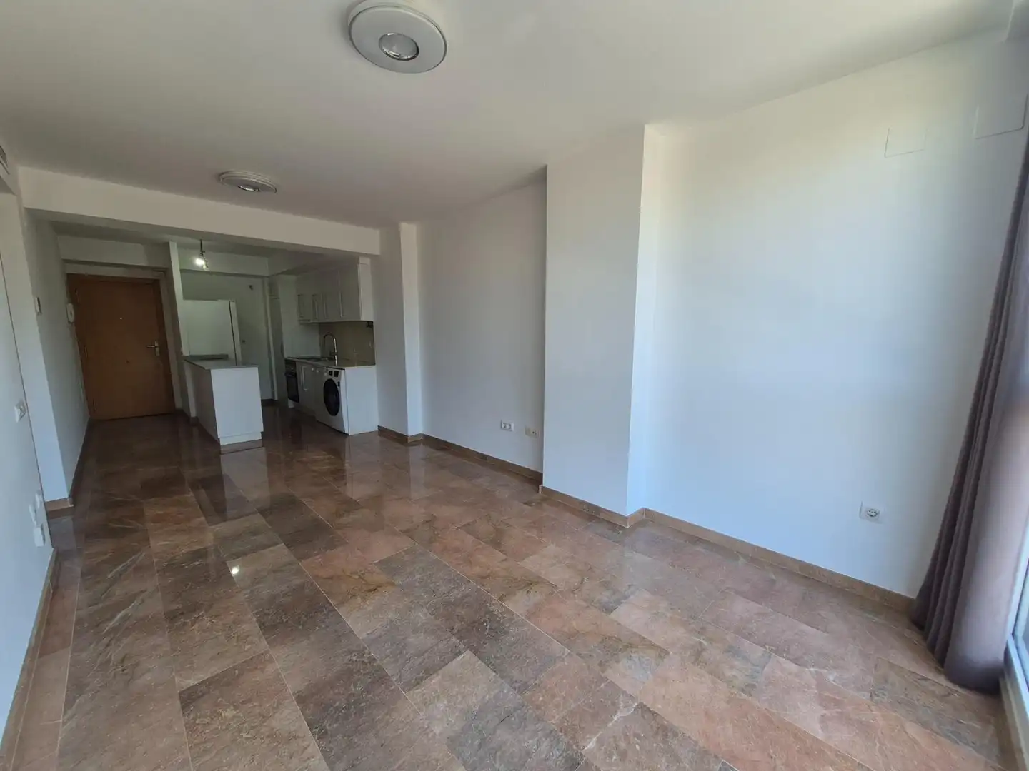 Kitchen of Flat for sale in Aldaia  with Air Conditioner, Private garden and Storage room