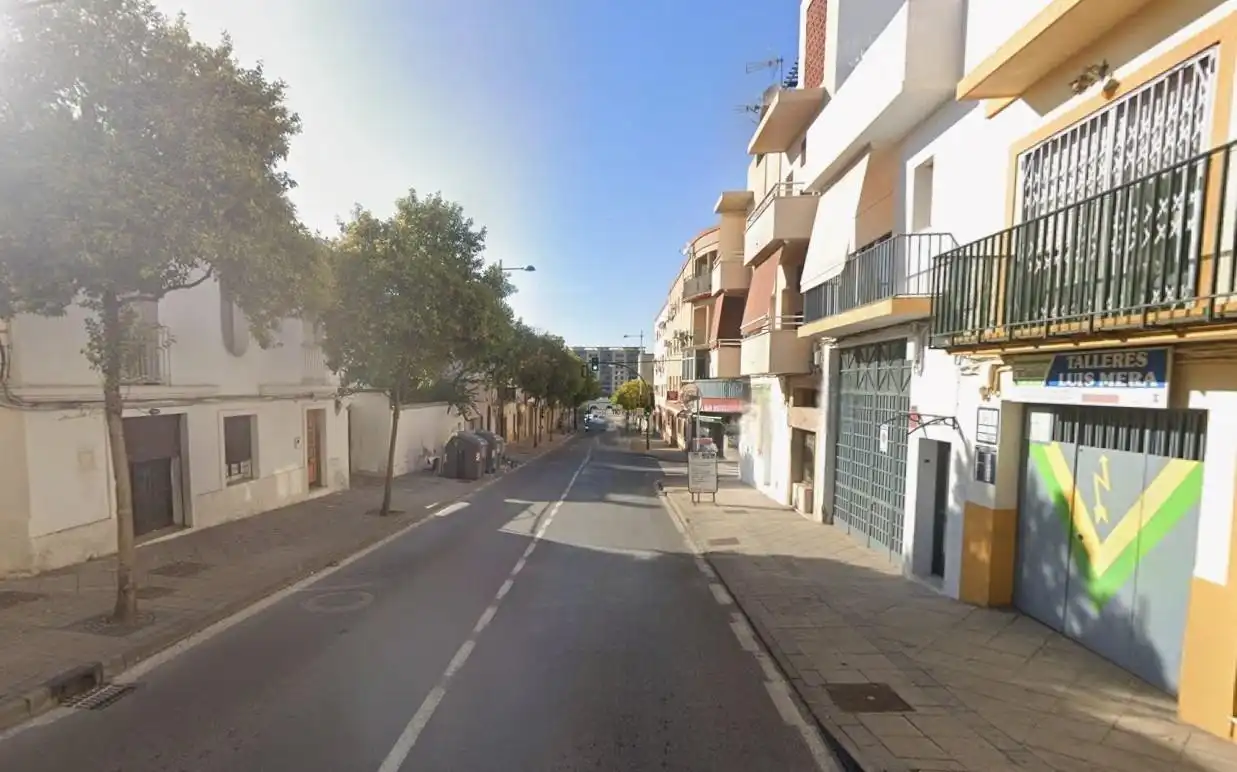 Vista exterior de Pis en venda en Jerez de la Frontera amb Jardí privat i Balcó