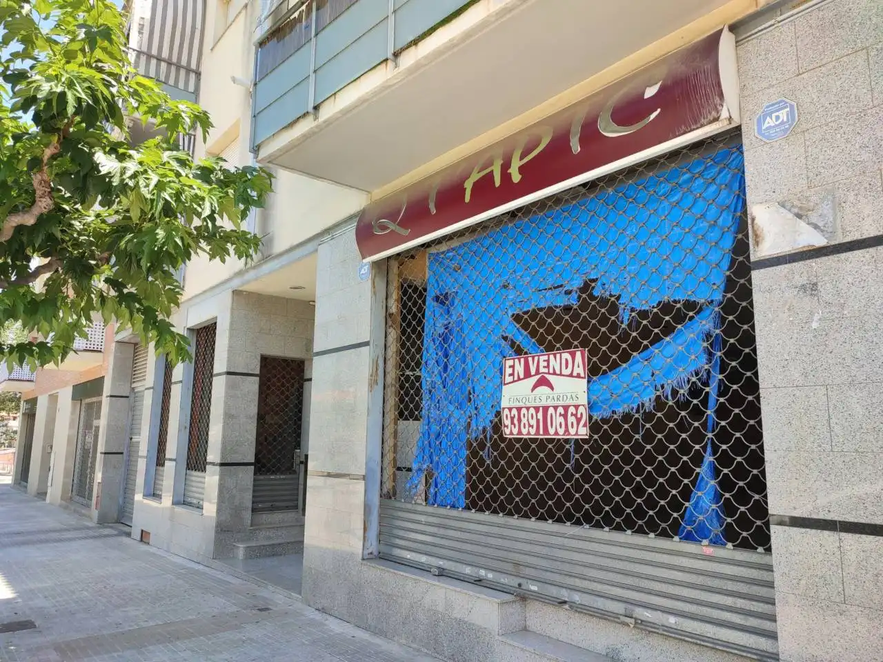 Gewerbefläche zum Verkauf in Calle MERCÈ RODOREDA