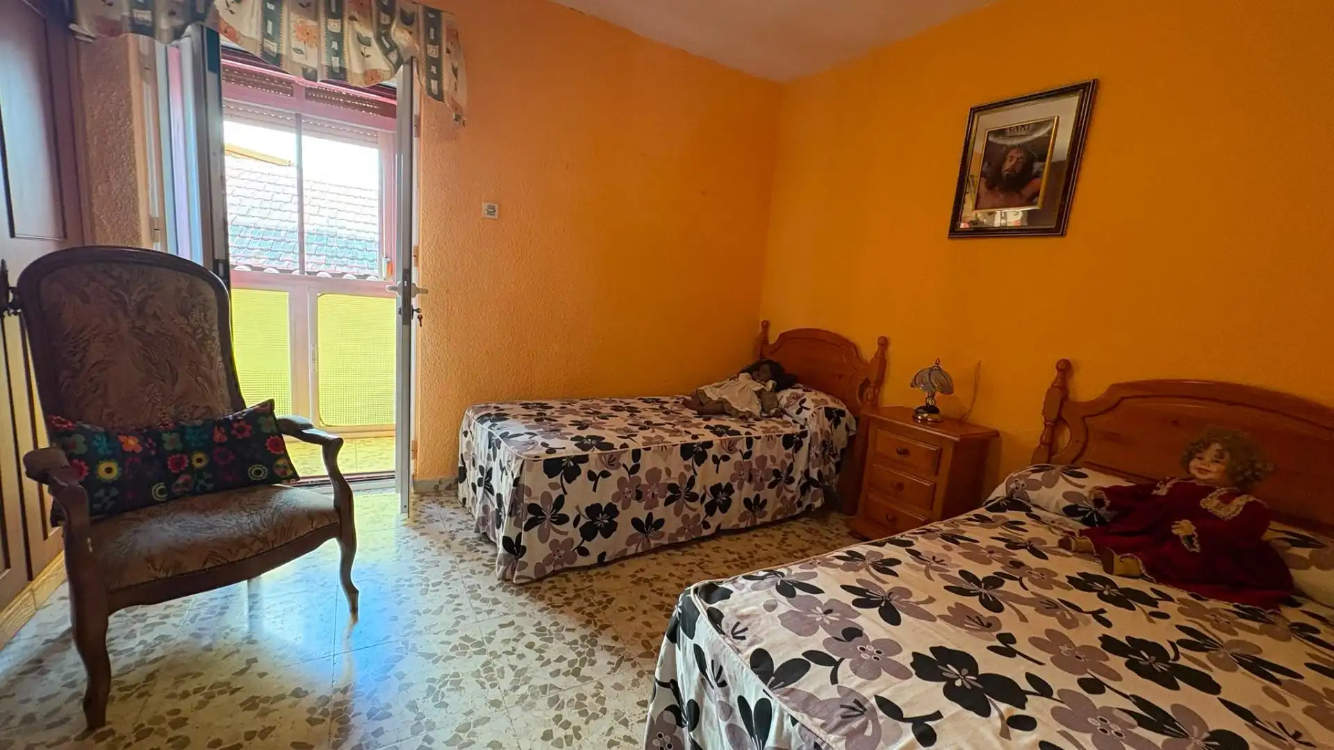Dormitori de Casa adosada en venda en Málaga amb Aire condicionat, Terrassa i Balcó