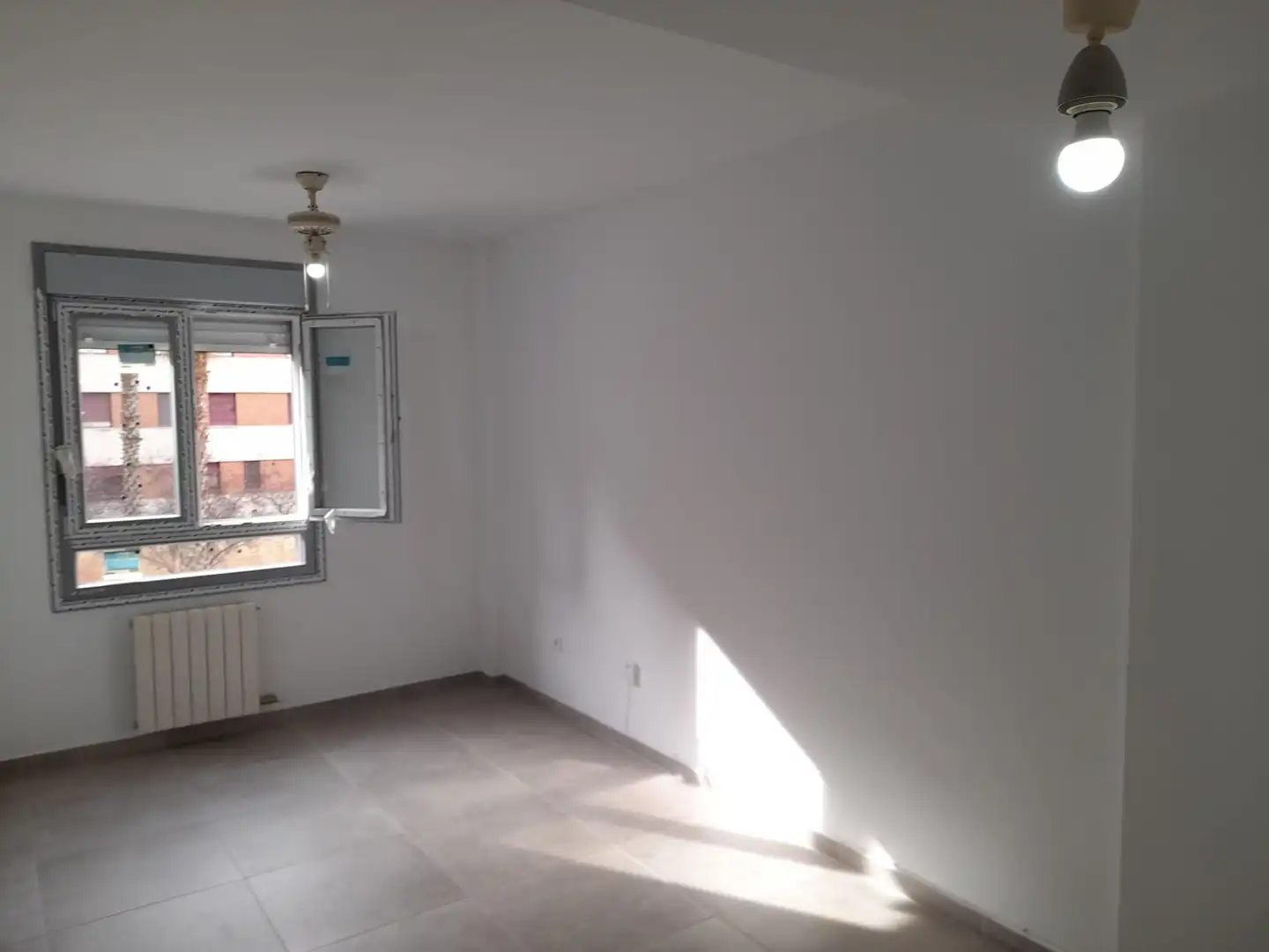 Schlafzimmer von Wohnungen zum Verkauf in Cáceres