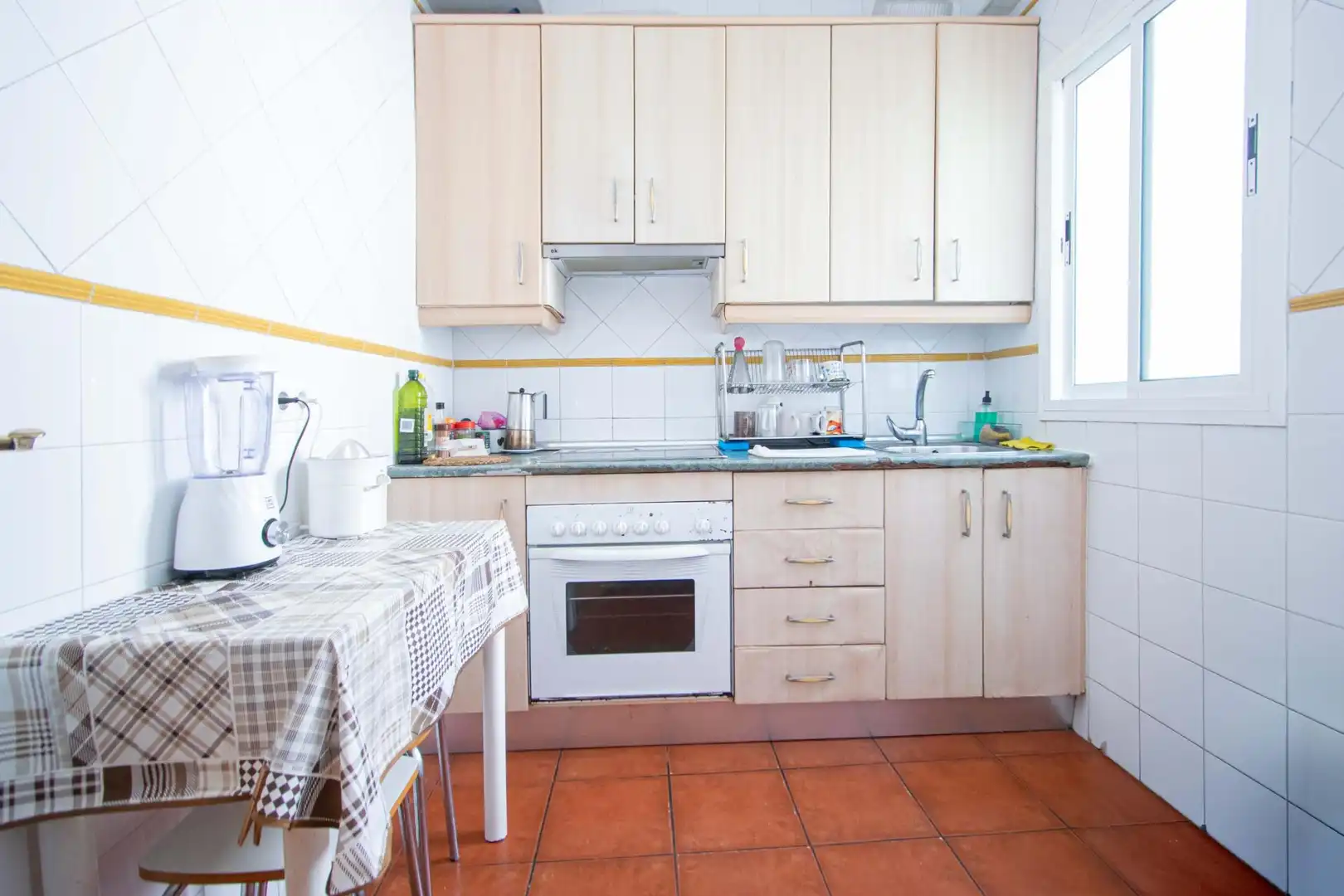 Kitchen of Flat for sale in Sevilla