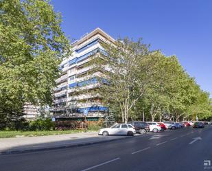 Vista exterior de Àtic en venda en Alcorcón amb Aire condicionat i Terrassa