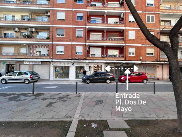 Local comercial en Alquiler en Calle MAESTRO BRETON, 4 en El Mercado