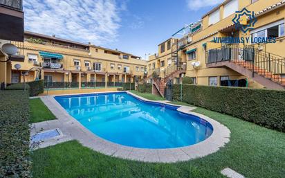 Swimming pool of Flat for sale in La Zubia  with Air Conditioner, Heating and Private garden