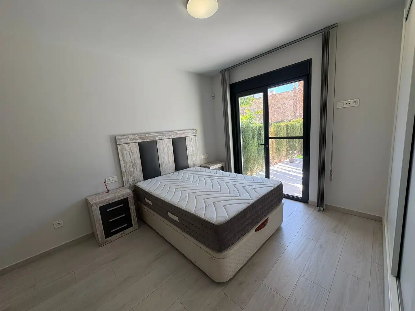 Planta baja en venta en Los Almendros