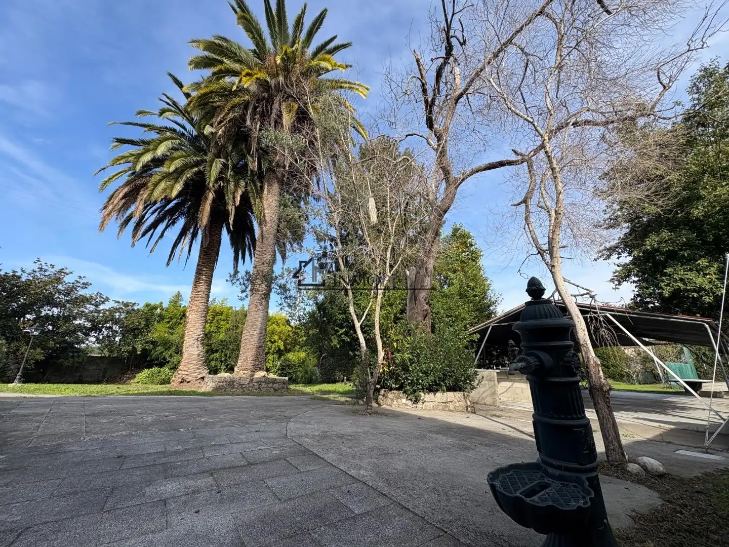 Jardí de Casa o xalet en venda en Pontevedra Capital  amb Jardí privat