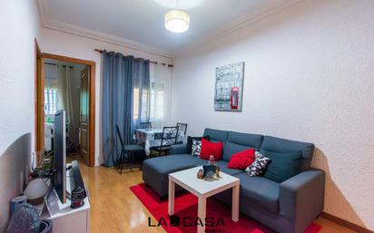 Living room of Flat for sale in L'Hospitalet de Llobregat