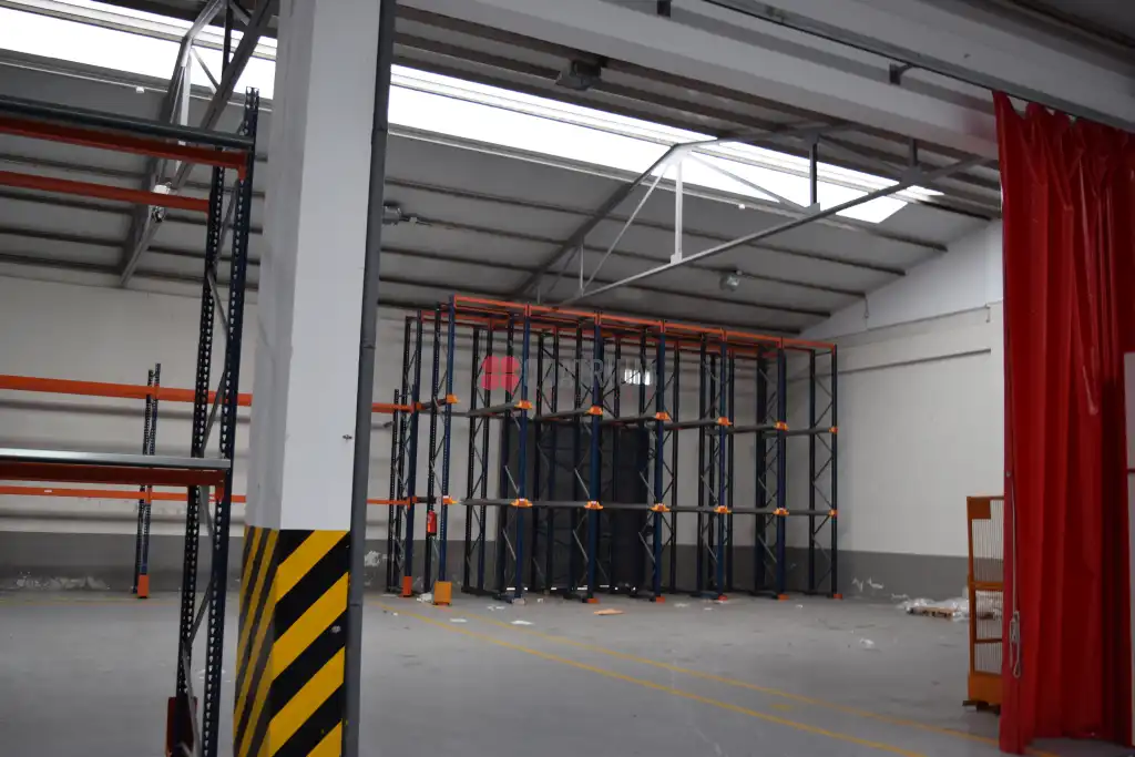 Nau industrial en venda a Piñeiros- Freixeiro, imagen 3