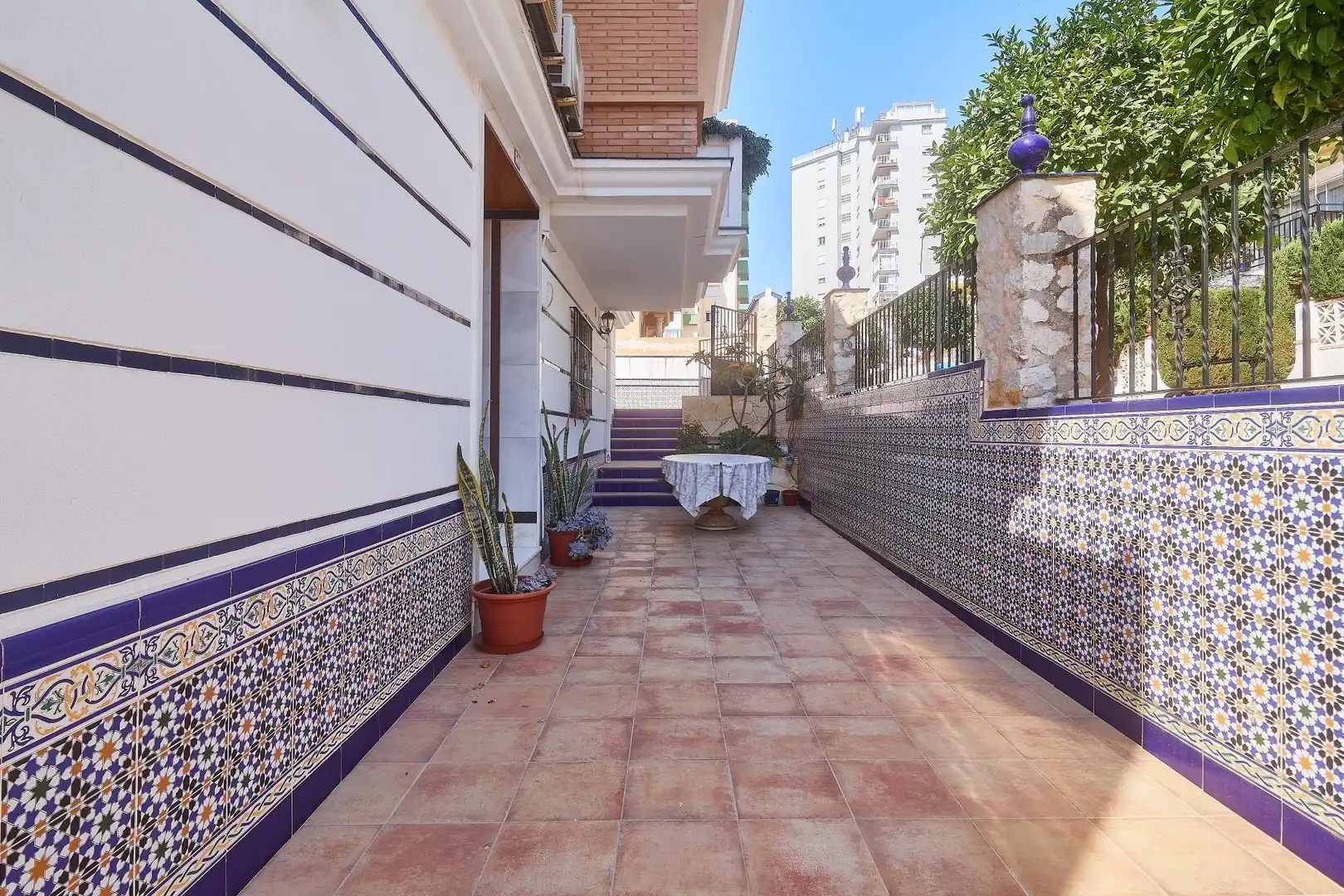 Terrassa de Casa o xalet en venda en Fuengirola amb Aire condicionat, Calefacció i Terrassa