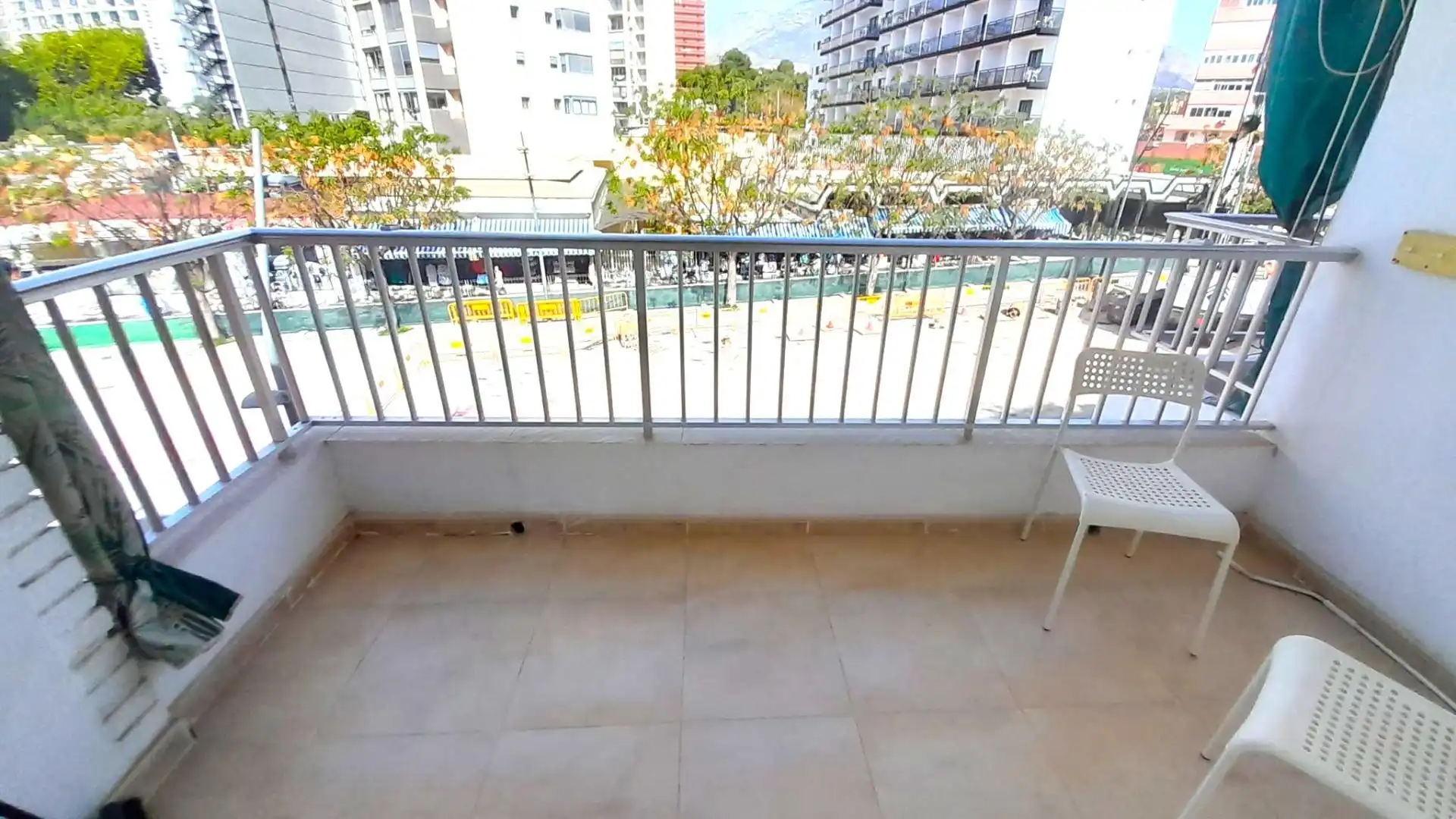 Terrasse von Wohnung zum Verkauf in Benidorm mit Klimaanlage, Terrasse und Möbliert