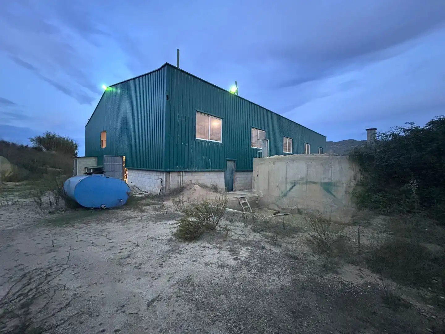 Fabrik Grundstücke zum Verkauf in Camino Ràfol, 10, Salem