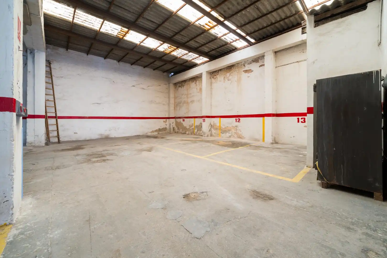Business premises for sale in Carrer Pere II, imagen 5