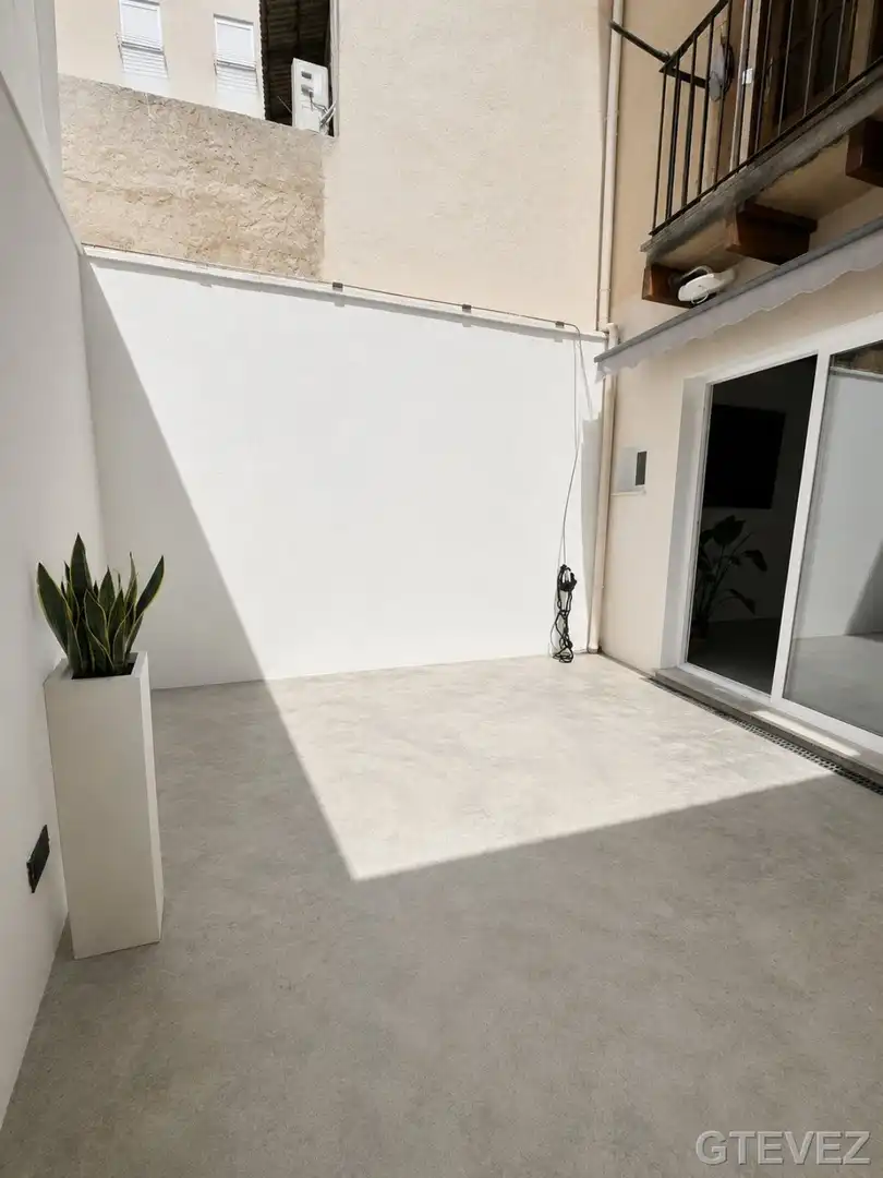 Balcony of Ground floor for rent in  Palma de Mallorca  with Air Conditioner, Heating and Terrace