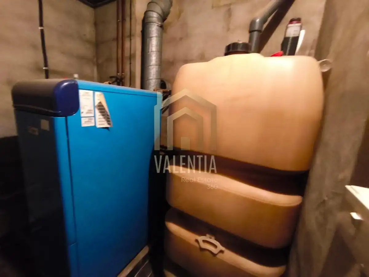Casa o xalet en venda en Alginet amb Moblat i Alarma