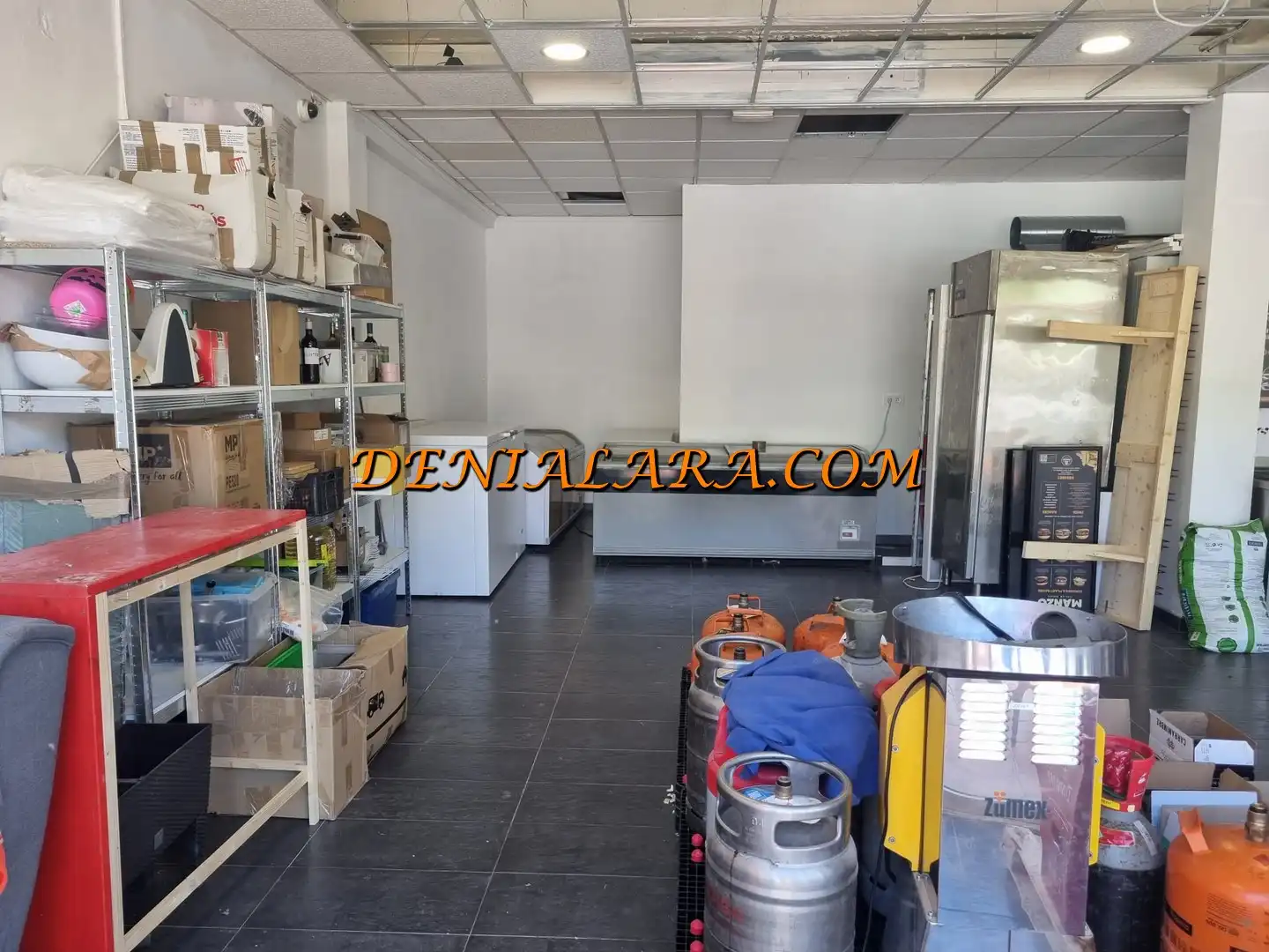 Locale commerciale in affitto a Las Marinas / Les Marines, imagen 13