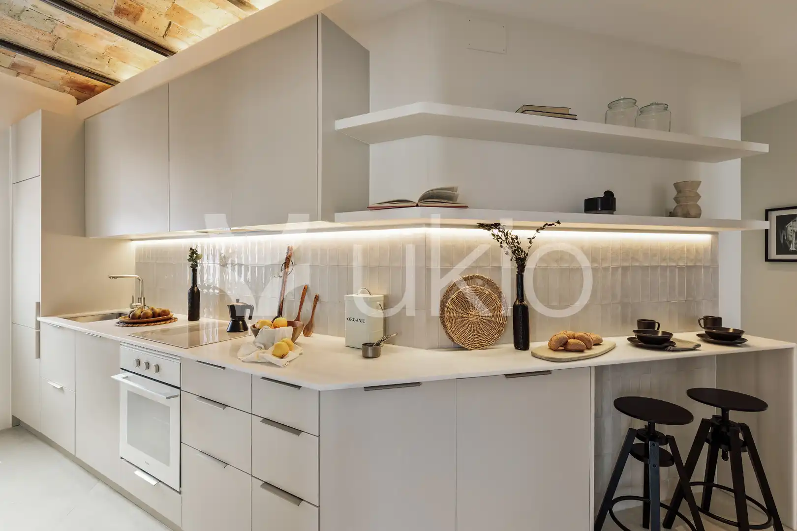Cocina de Apartamento de alquiler en Barcelona con Aire acondicionado, Calefacción y Terraza