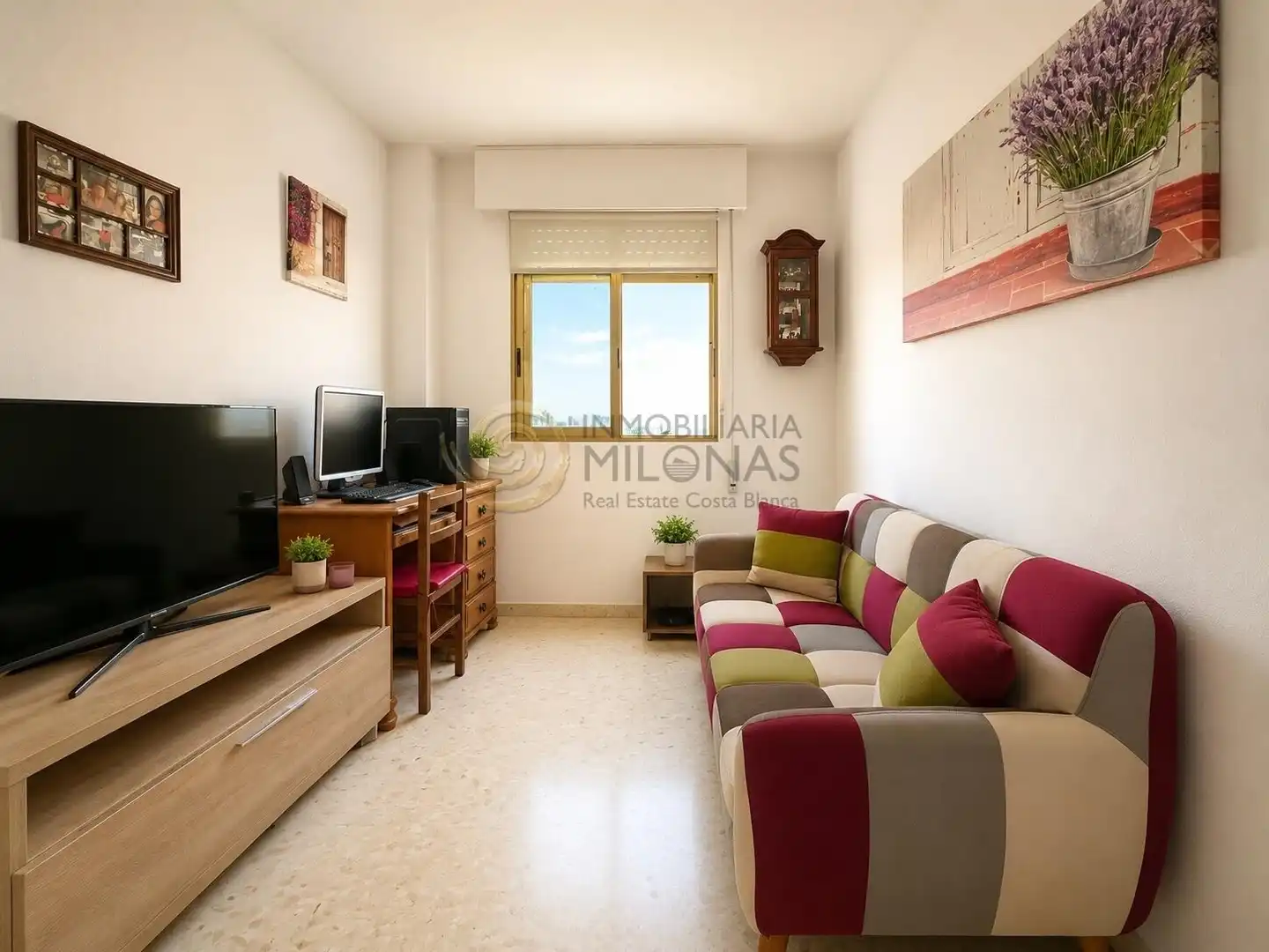 Sala d'estar de Apartament en venda en Benidorm amb Moblat