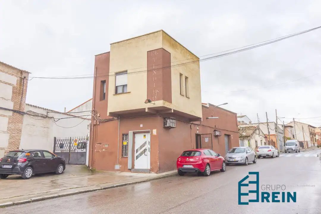 Exterior view of Houses for sale in Lominchar  with Heating
