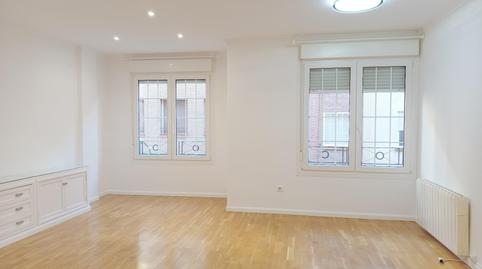 Photo 3 of Flat to rent in Calle Bonet, Juan Pablo, Ruiseñores, Zaragoza