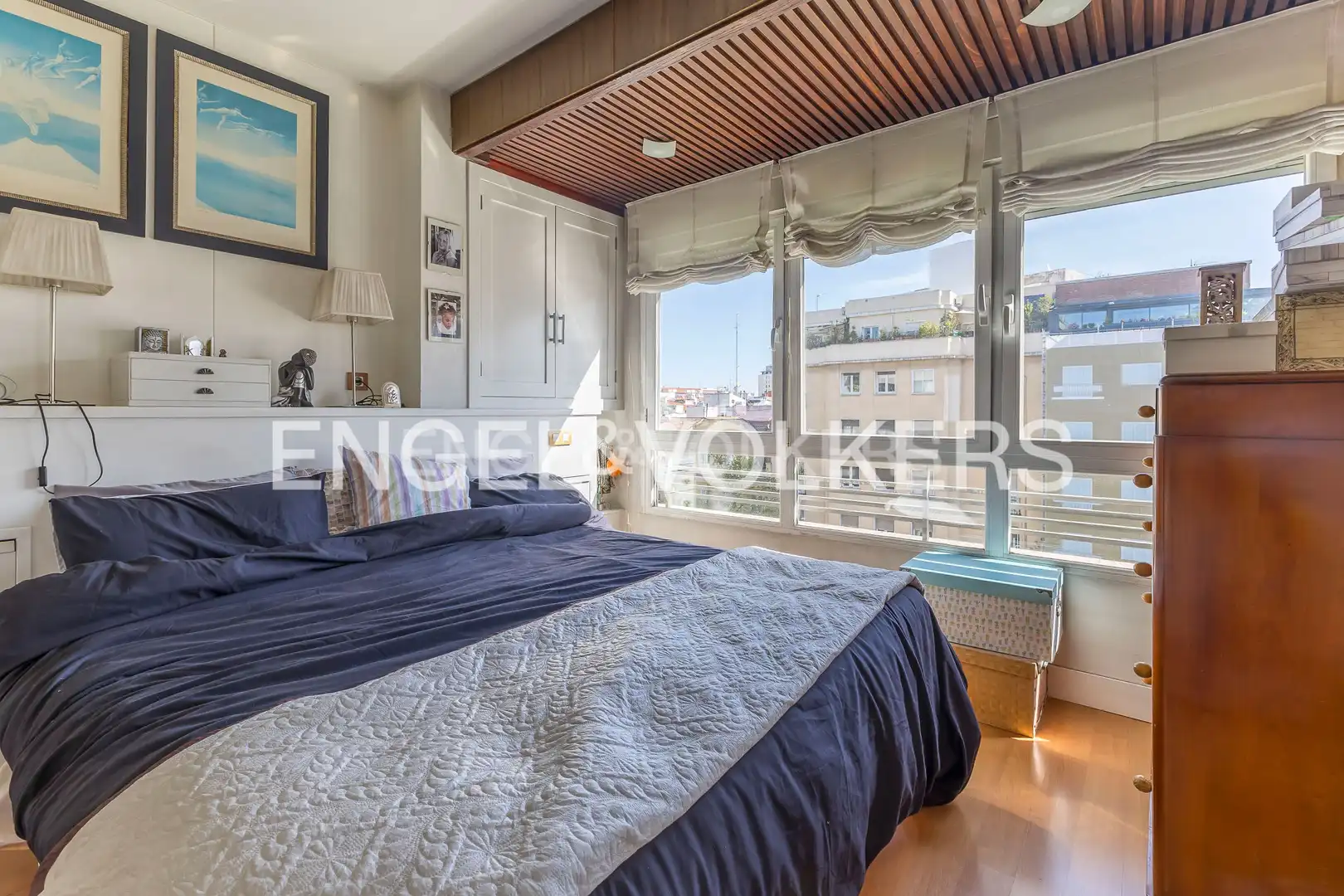 Bedroom of Flat for sale in Madrid  with Air Conditioner, Heating and Parquet flooring