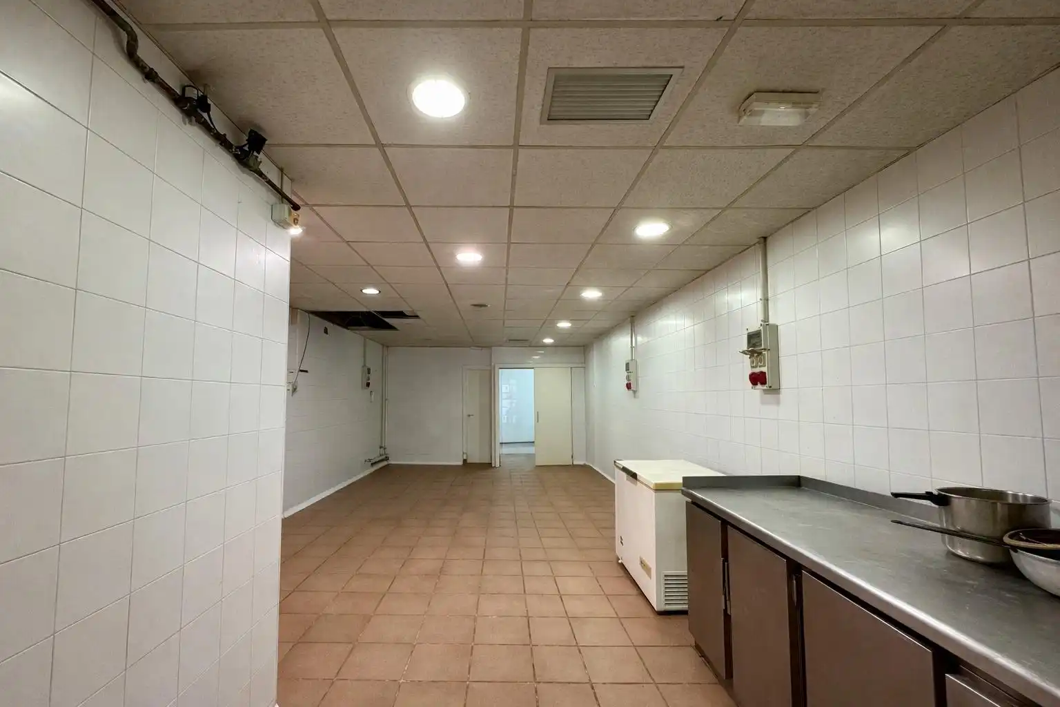 Business premises for sale in Avenida de Pau Casals, imagen 4