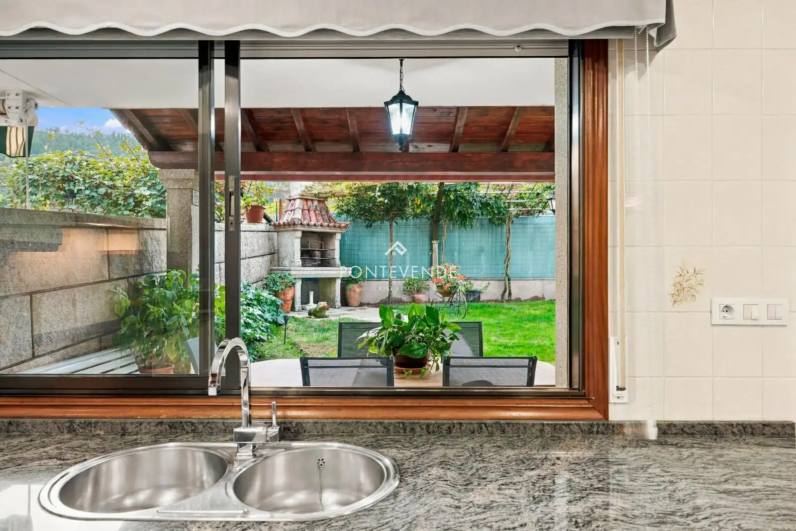 Jardín de Casa o chalet en venta en Campo Lameiro, Pontevedra