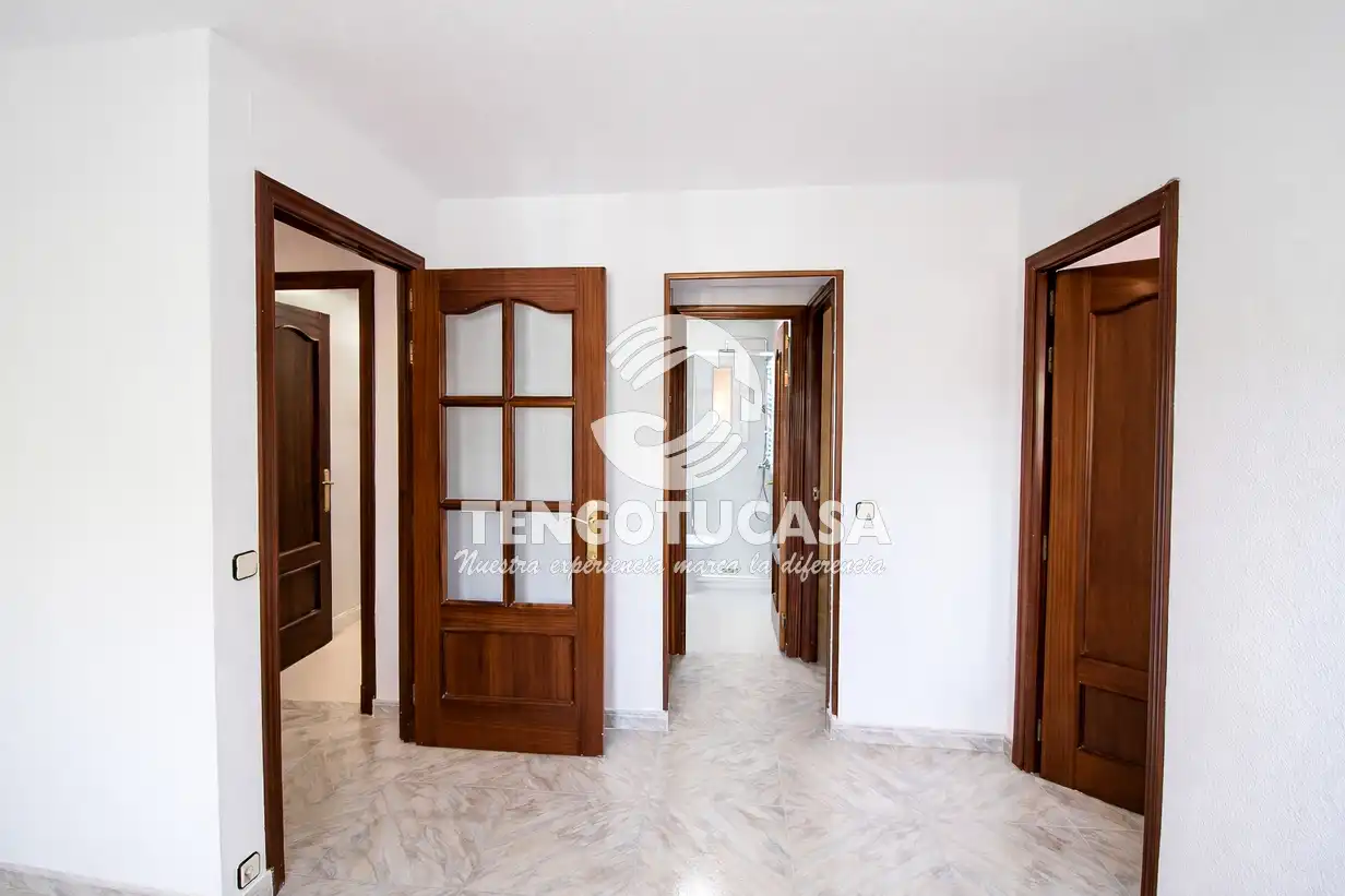 Piso de alquiler en  Madrid Capital con Calefacción, Horno y Lavadora
