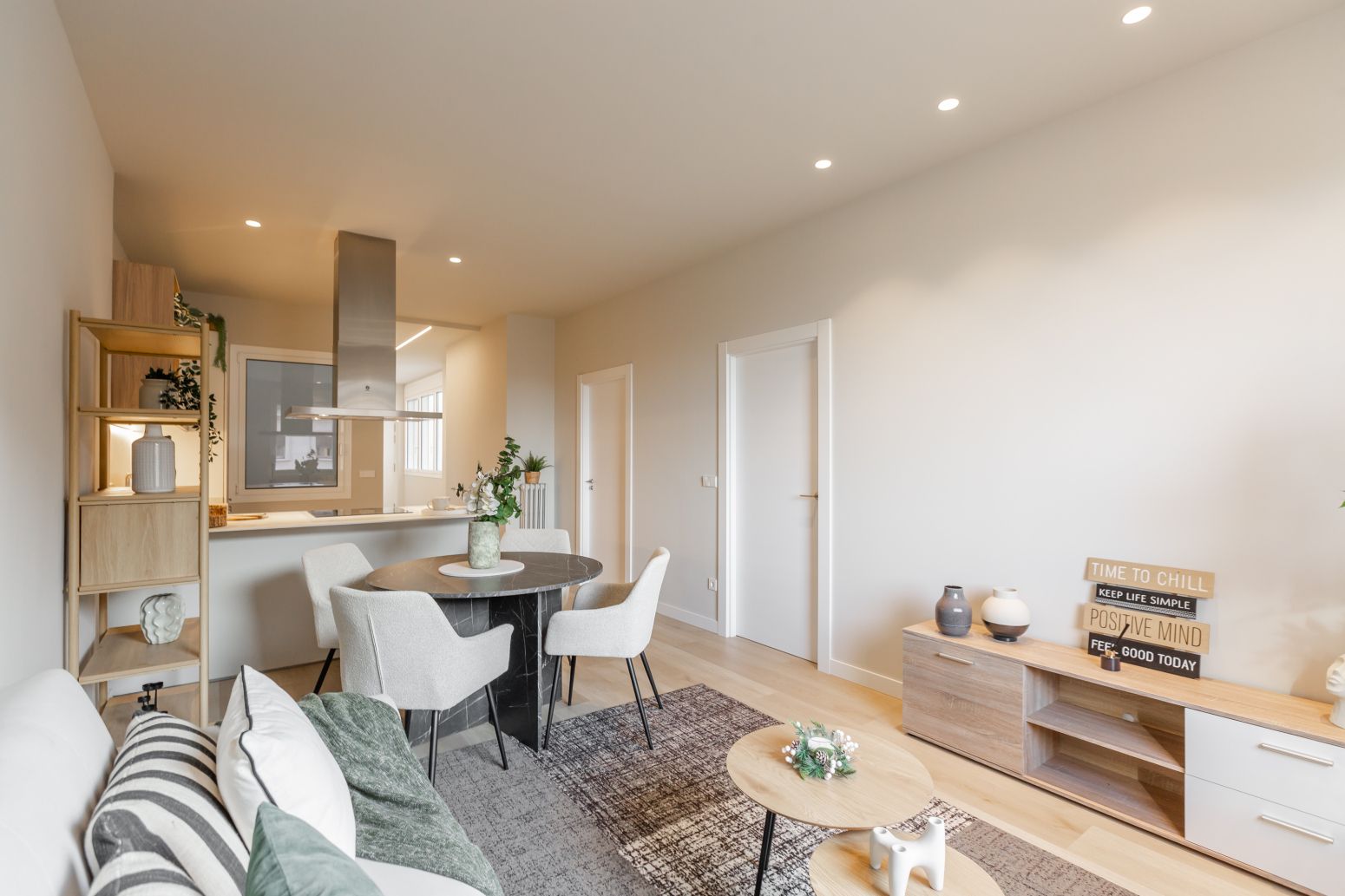 Living room of Flat for sale in  Pamplona / Iruña  with Heating