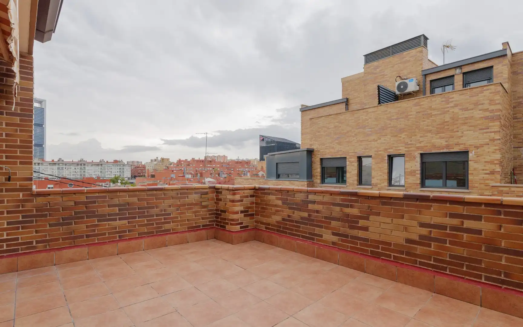 Penthouse with lift to rent in José, imagen 3