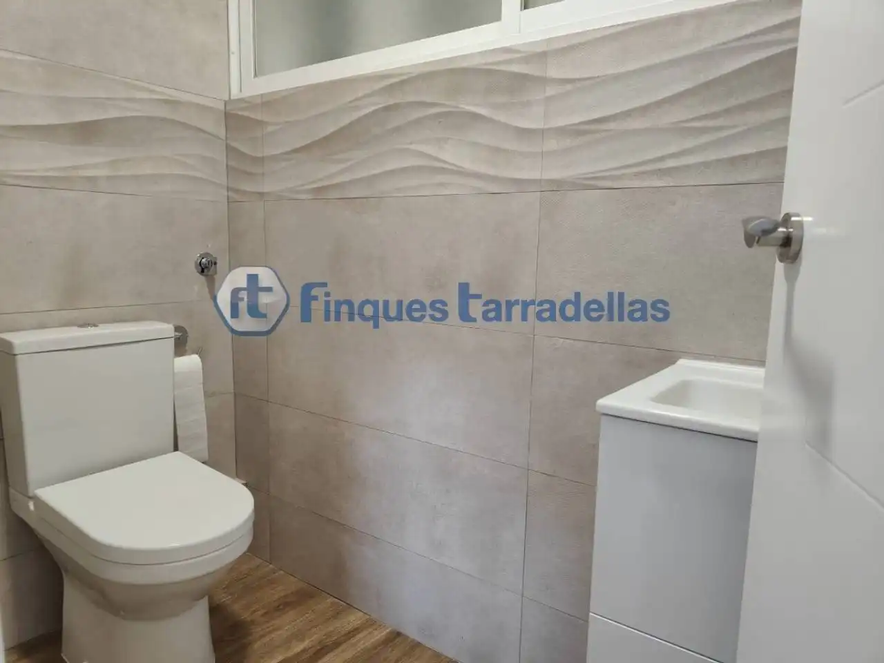 Bany de Pis en venda en Blanes amb Aire condicionat, Calefacció i Terrassa
