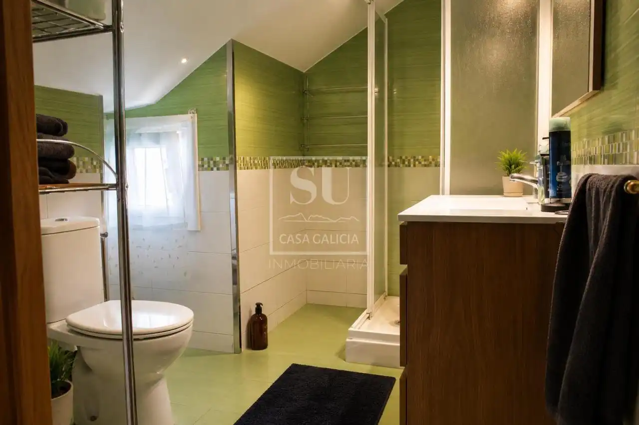 Bathroom of Houses for sale in Baiona  with Heating, Private garden and Terrace