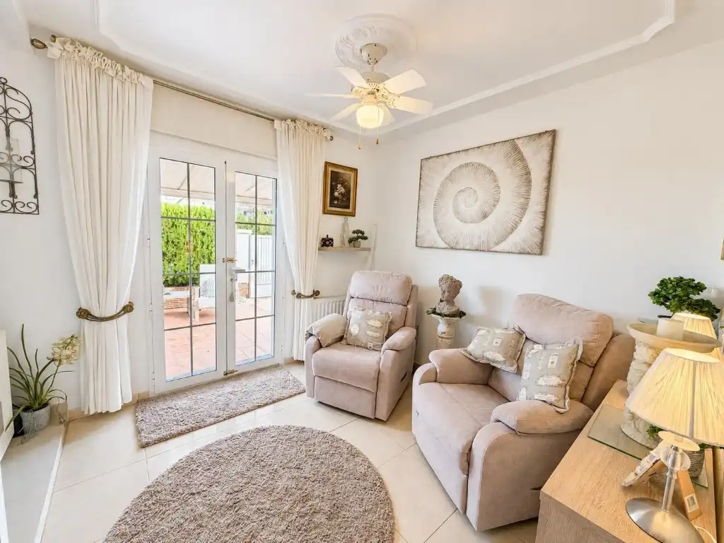 Casa con terraza en venta en calle canal de la mancha, imagen 16